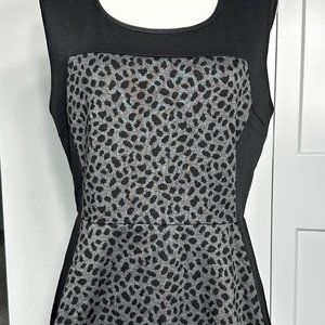 NWT Mauries Dressy Sleeveless Blouse Size XL Black And Animal Print